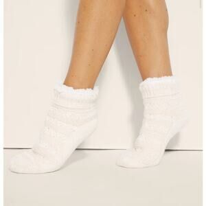 Soma Cable Knit Sherpained Sweater Slipper Super Socks Ivory Cream One Size NWT